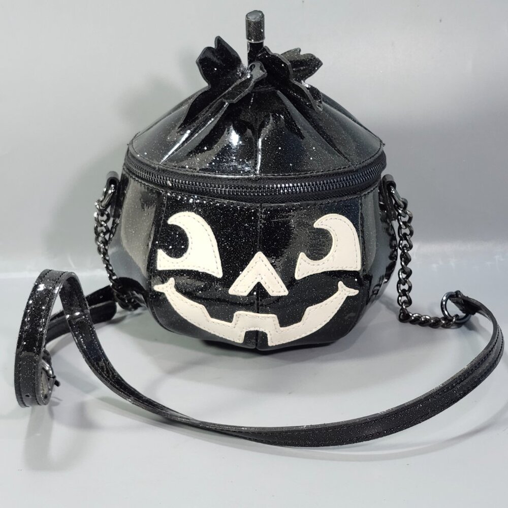 Jack O Lantern Pumpkin Purse Black Patent Leather Mad Engine Halloween Handbag